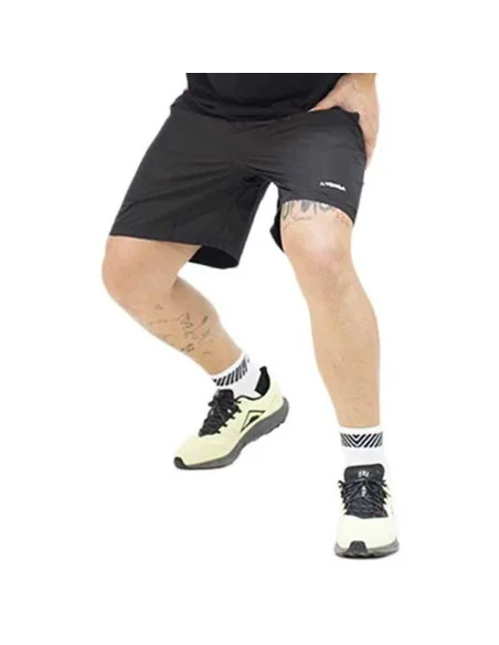 pantalon-corto-vibor-a-cascabel